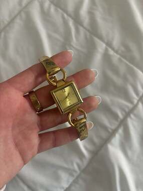 Vintage Gold Tone Women's Quartz Square Dial Link Bracelet Watch